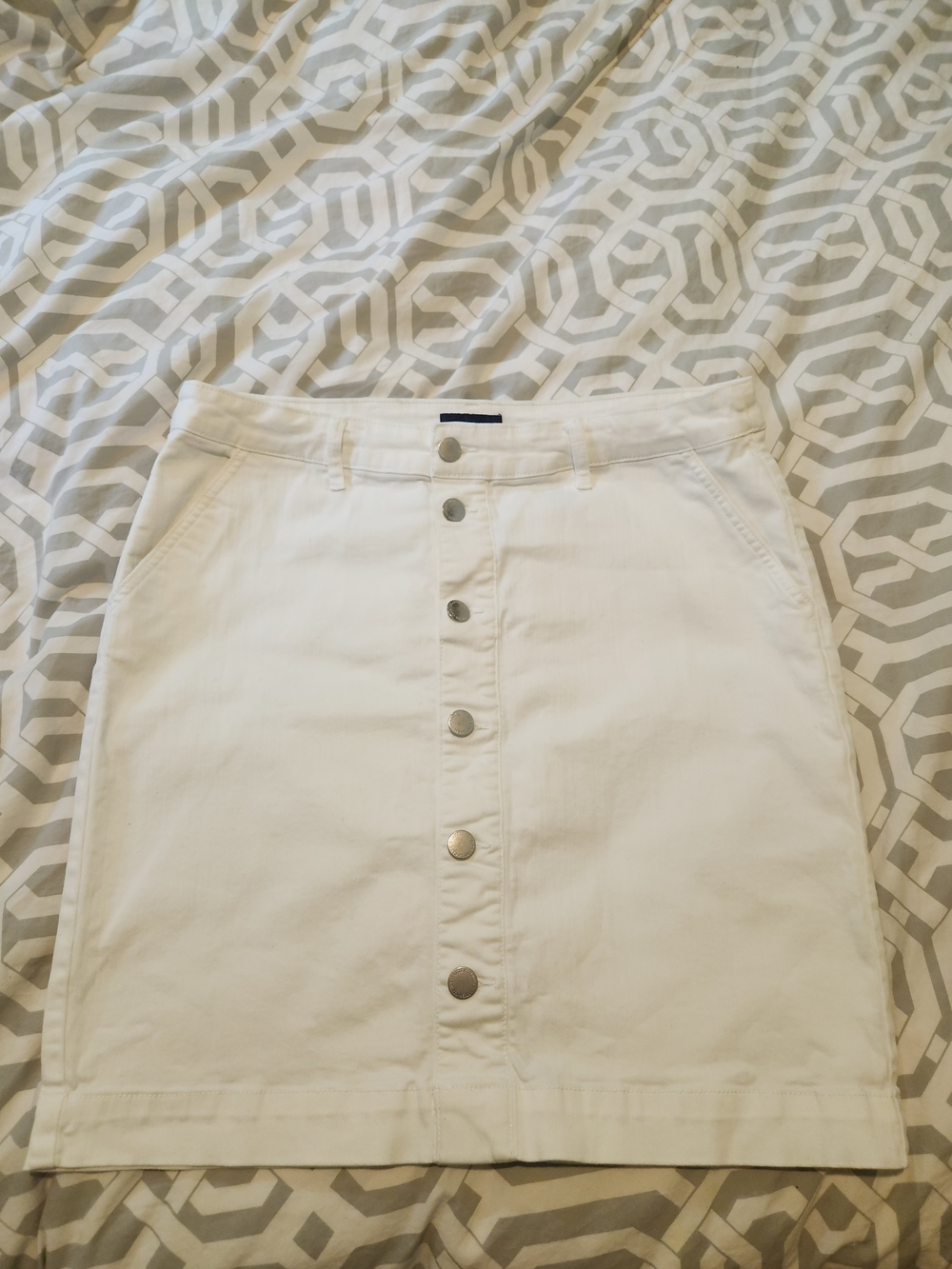 Charter Club Women’s White Button-Front Denim Skirt Size 14